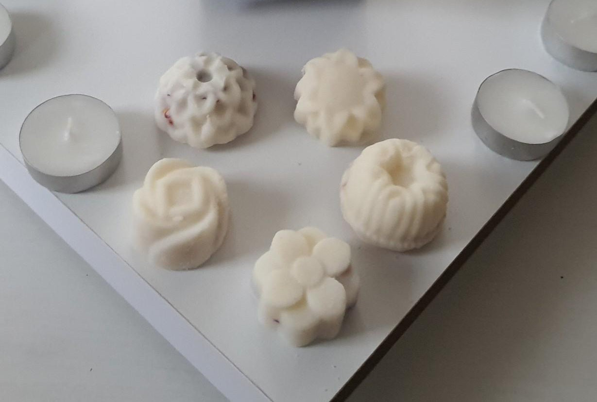 Candle Set of 21 Large Premium Wax Melts Handmade Fresh Botanical Petals