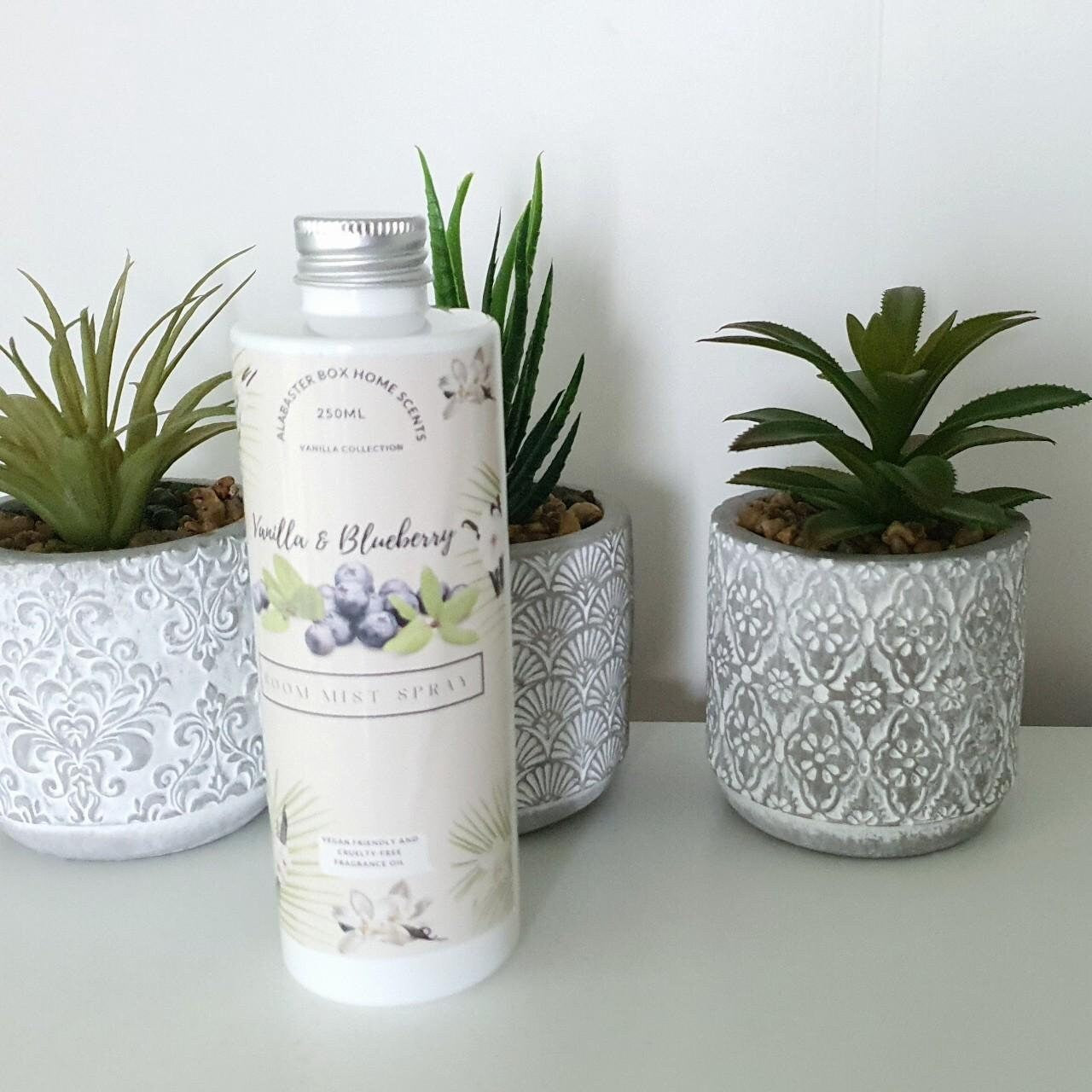 Set of 2 Vanilla Infused Reed Diffusers - 7 Scents