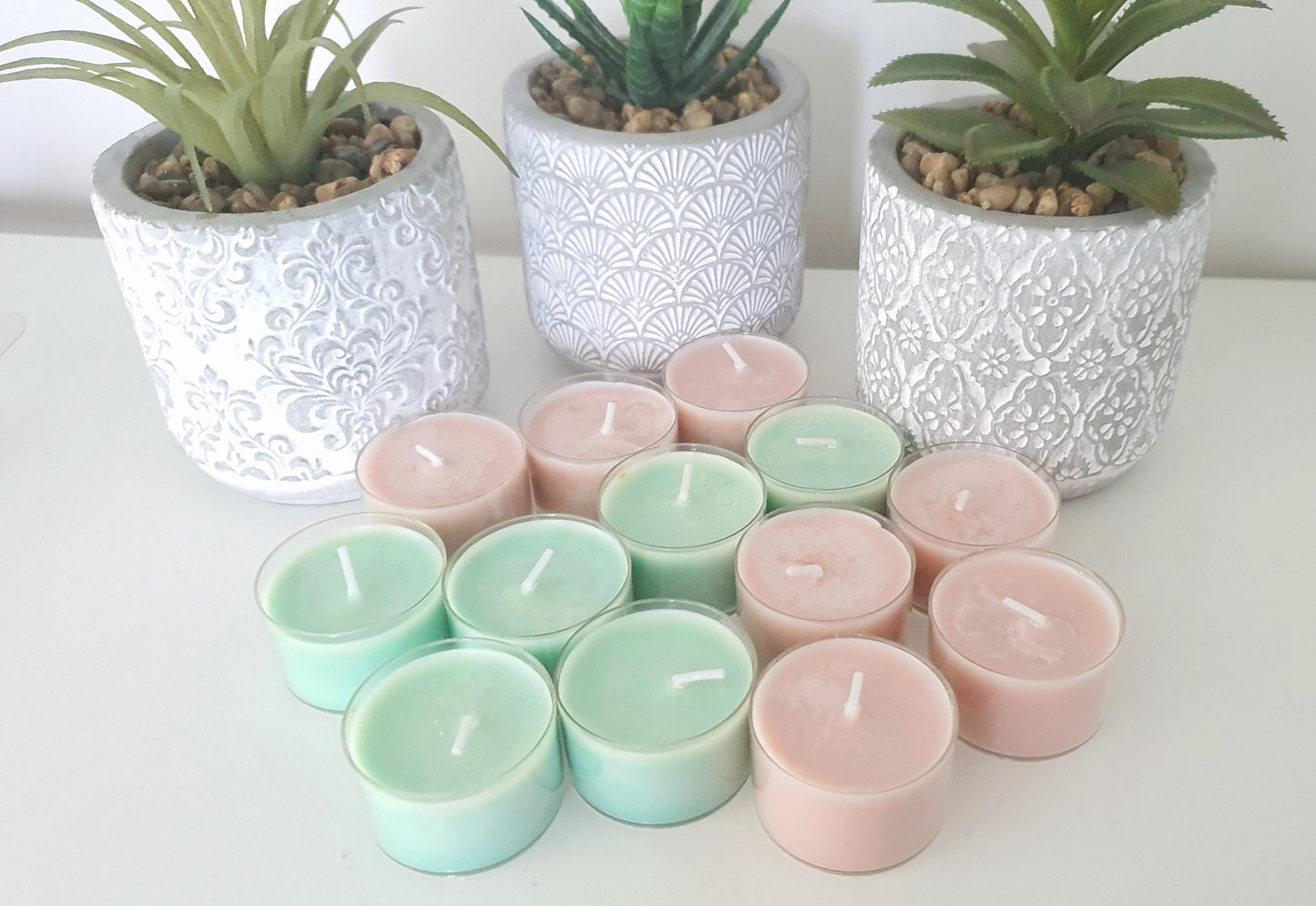 18-Pack of Scented Tropical Oceans Away Tea Light Candles