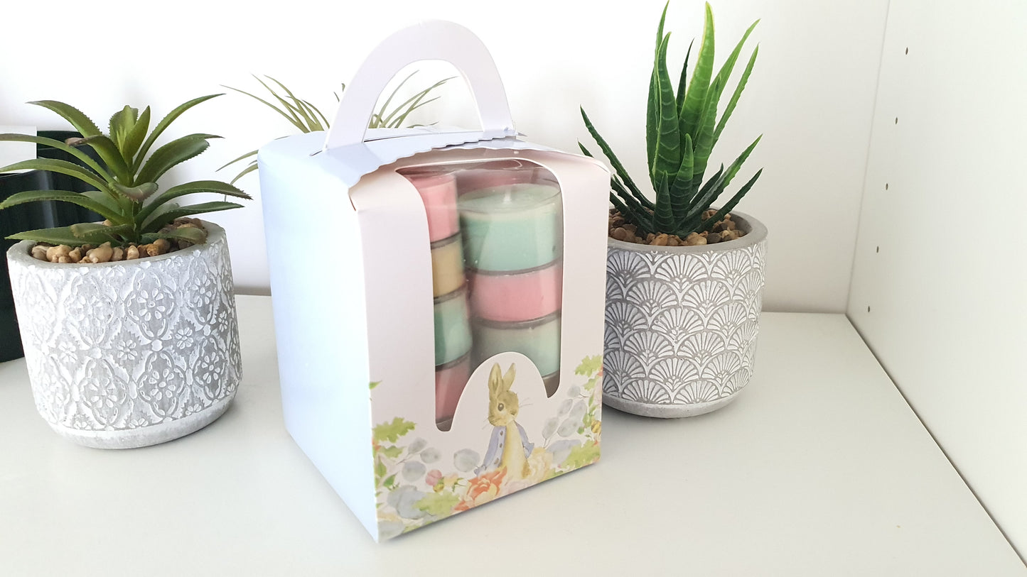 18 Gourmand Scented Candles, Tea Light Candles and holder, Long Burn 6-Hours