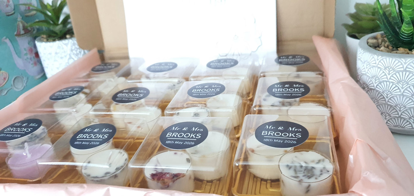 18 Personalised Wedding Candles Favours for Guests