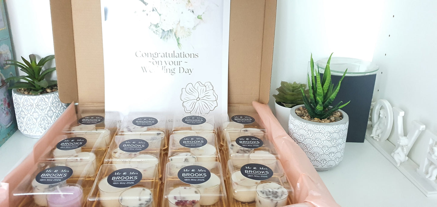 18 Personalised Wedding Candles Favours for Guests