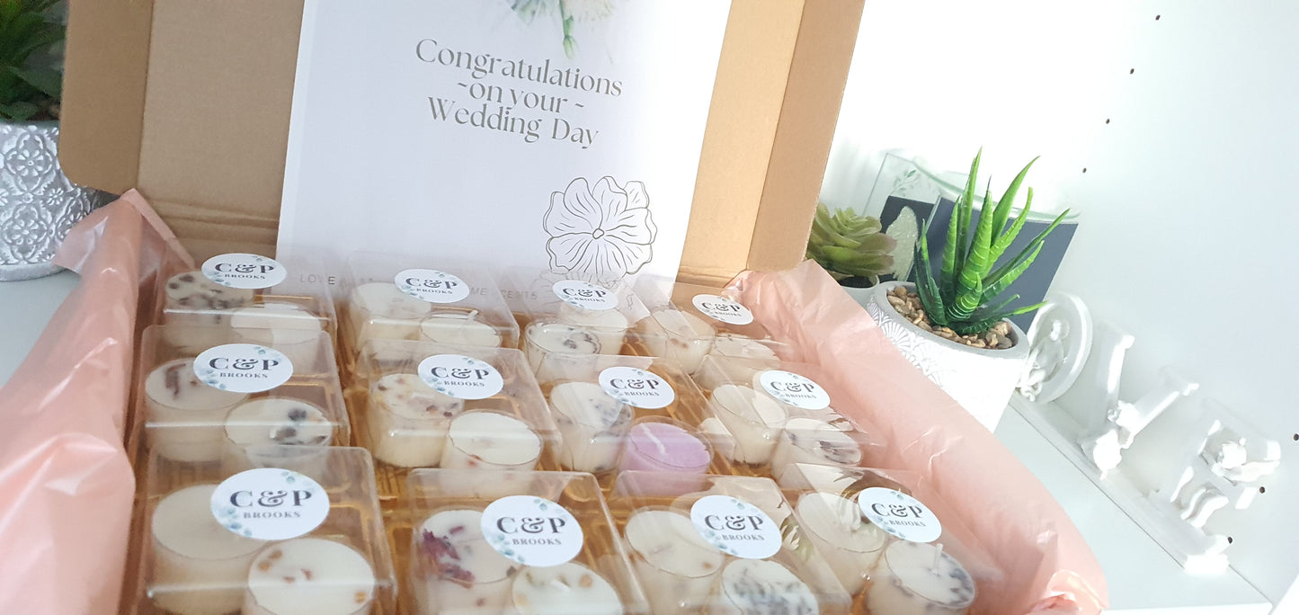 24 Personalised Wedding Candles Favours for Guests