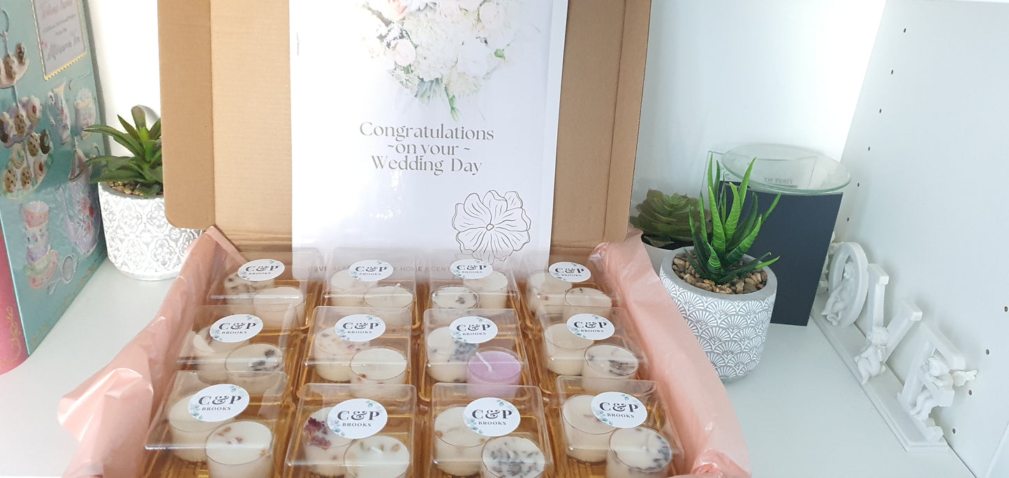 24 Personalised Wedding Candles Favours for Guests