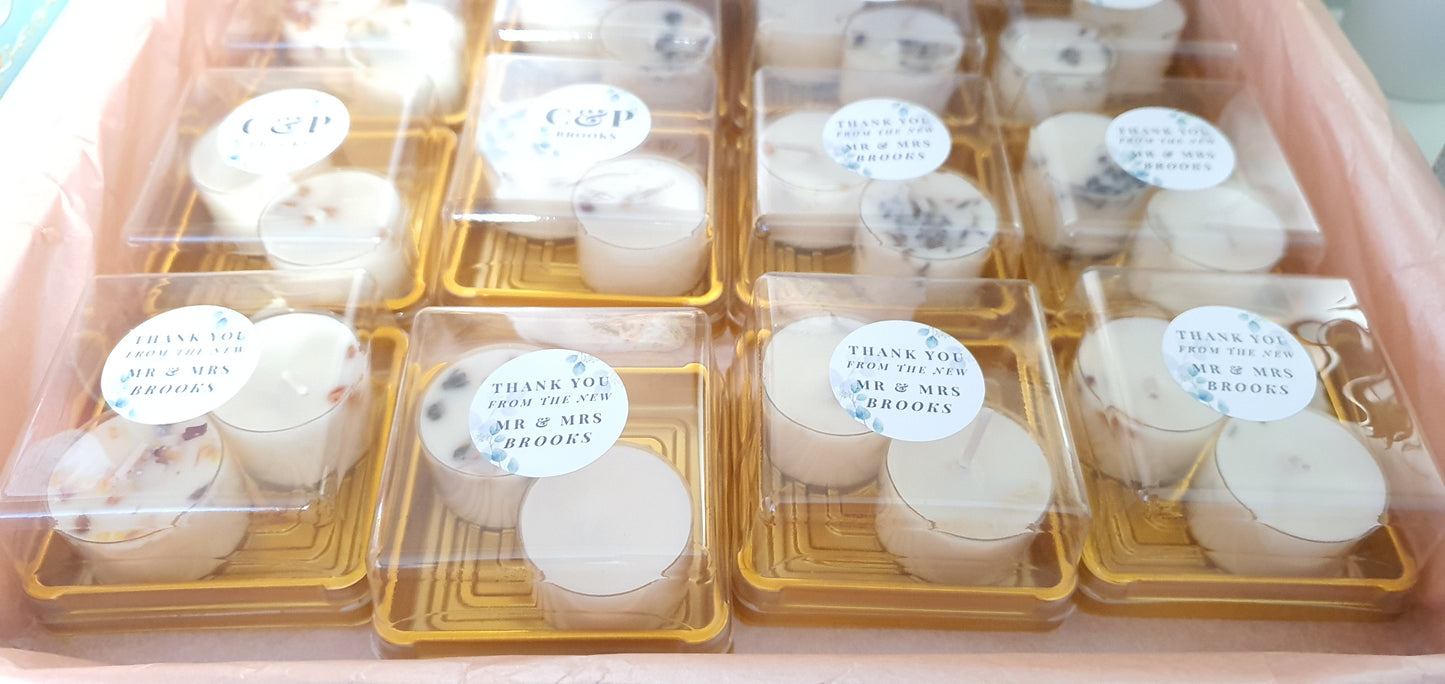 24 Personalised Wedding Candles Favours for Guests
