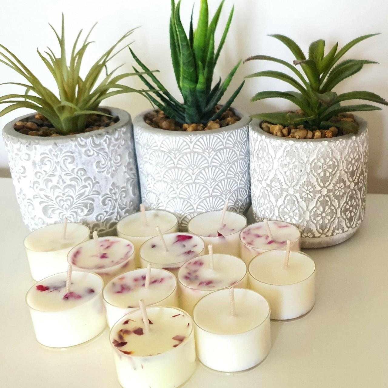18 Wedding Favour Candles, - Citrus Essential Oils Scented Candles